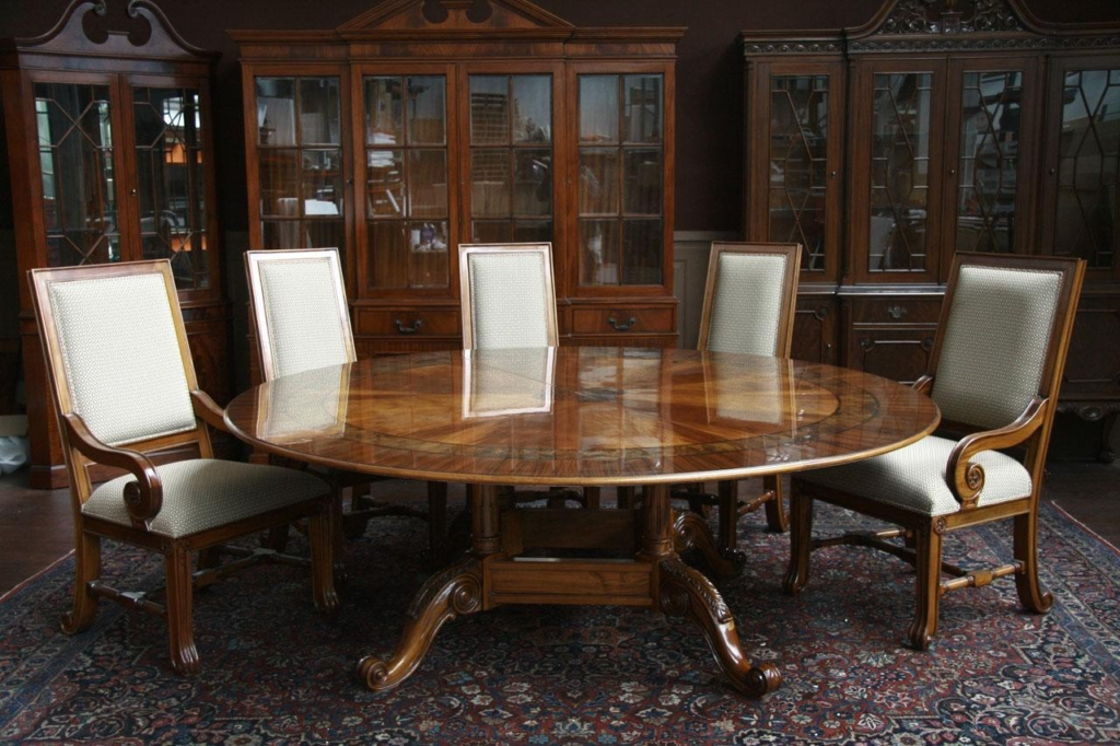 Large Round Dining Table Guide: Sizes, Styles & Tips 2026